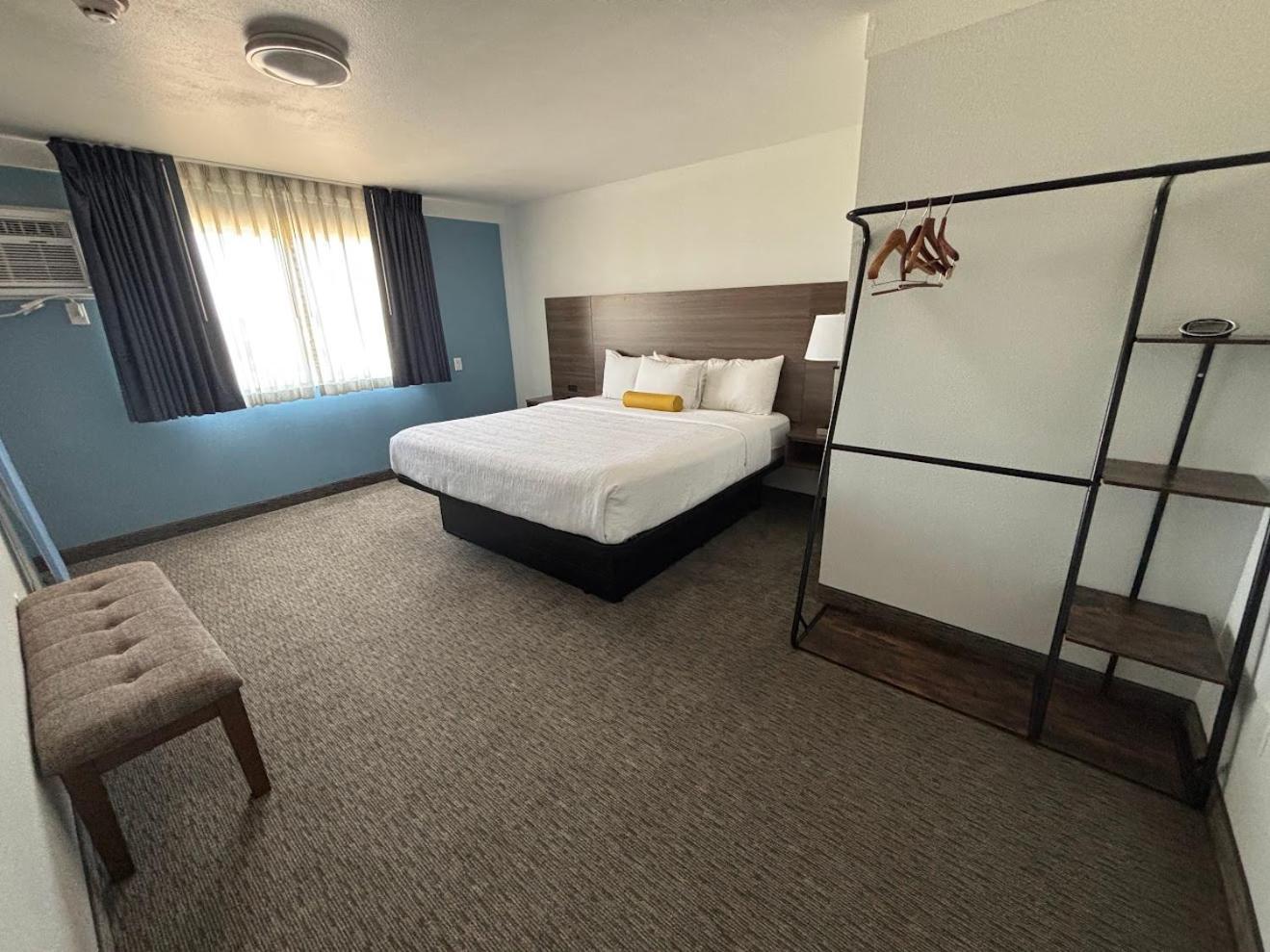 Hotel Pommier Indianola Eksteriør billede